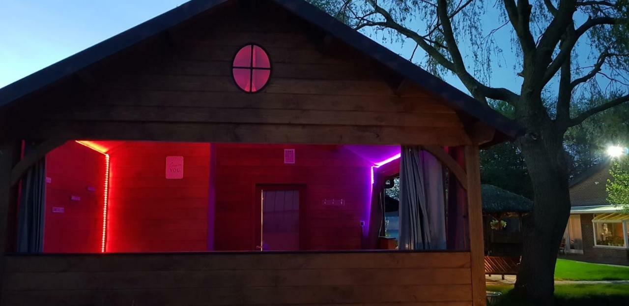 Het Filipijns Slaaphuisje Hooglede Zewnętrze zdjęcie